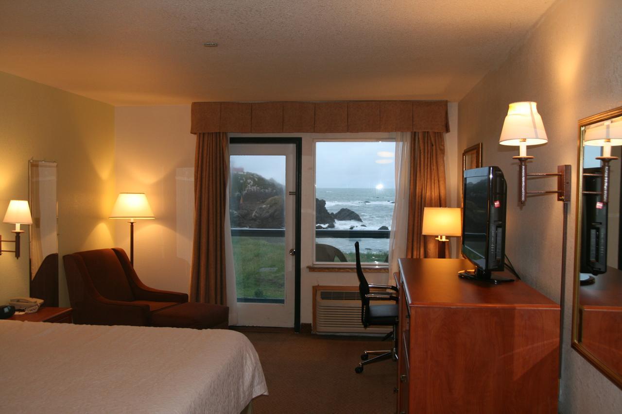 Oceanfront Lodge Crescent City Esterno foto